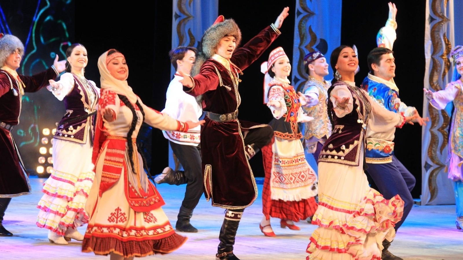 Олег Яровиков