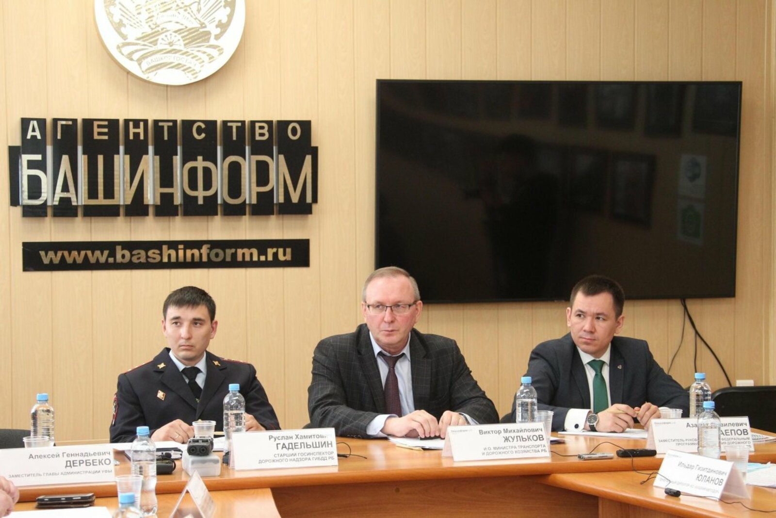 Олег Яровиков