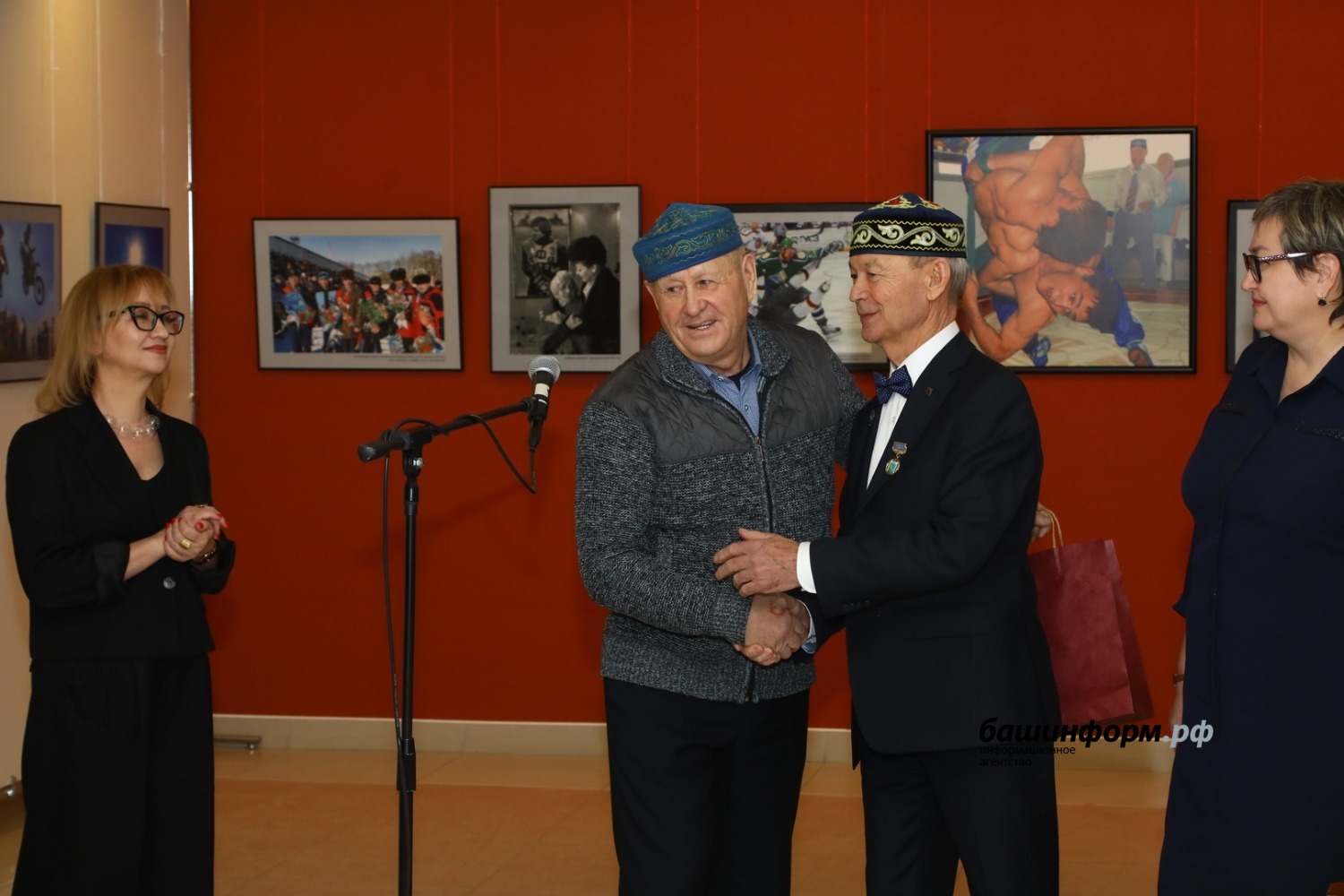 Олег Яровиков, Валерий Шахов  ИА «Башинформ»