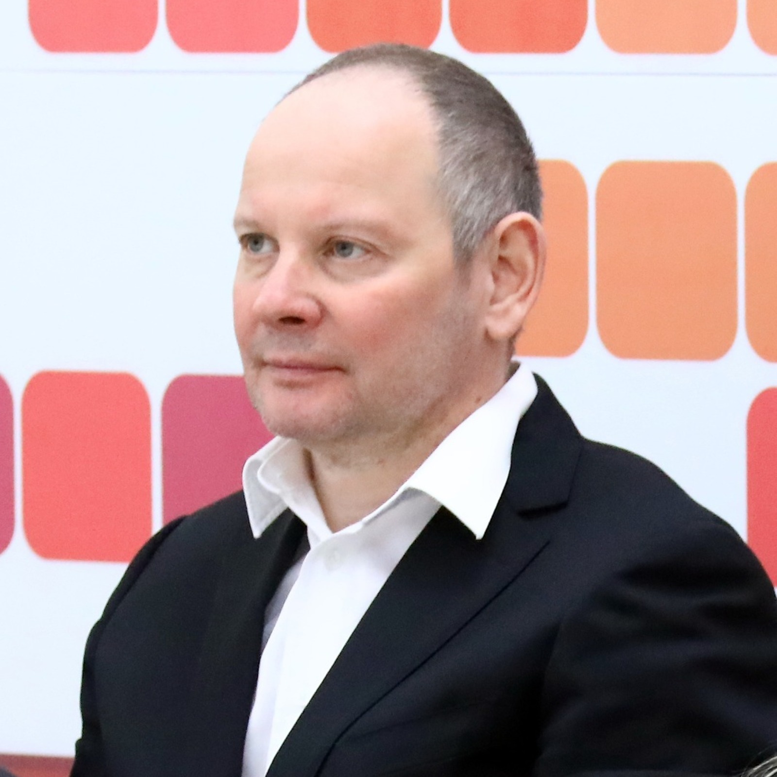 Валерий Шахов