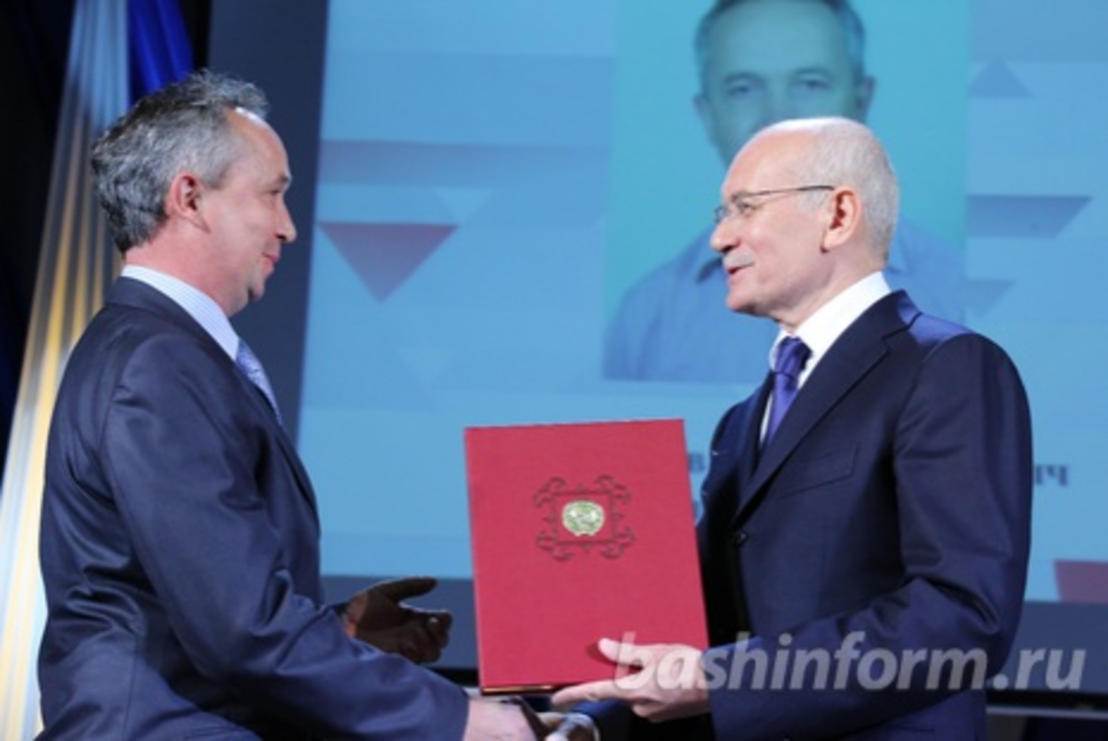 Андрей Старостин