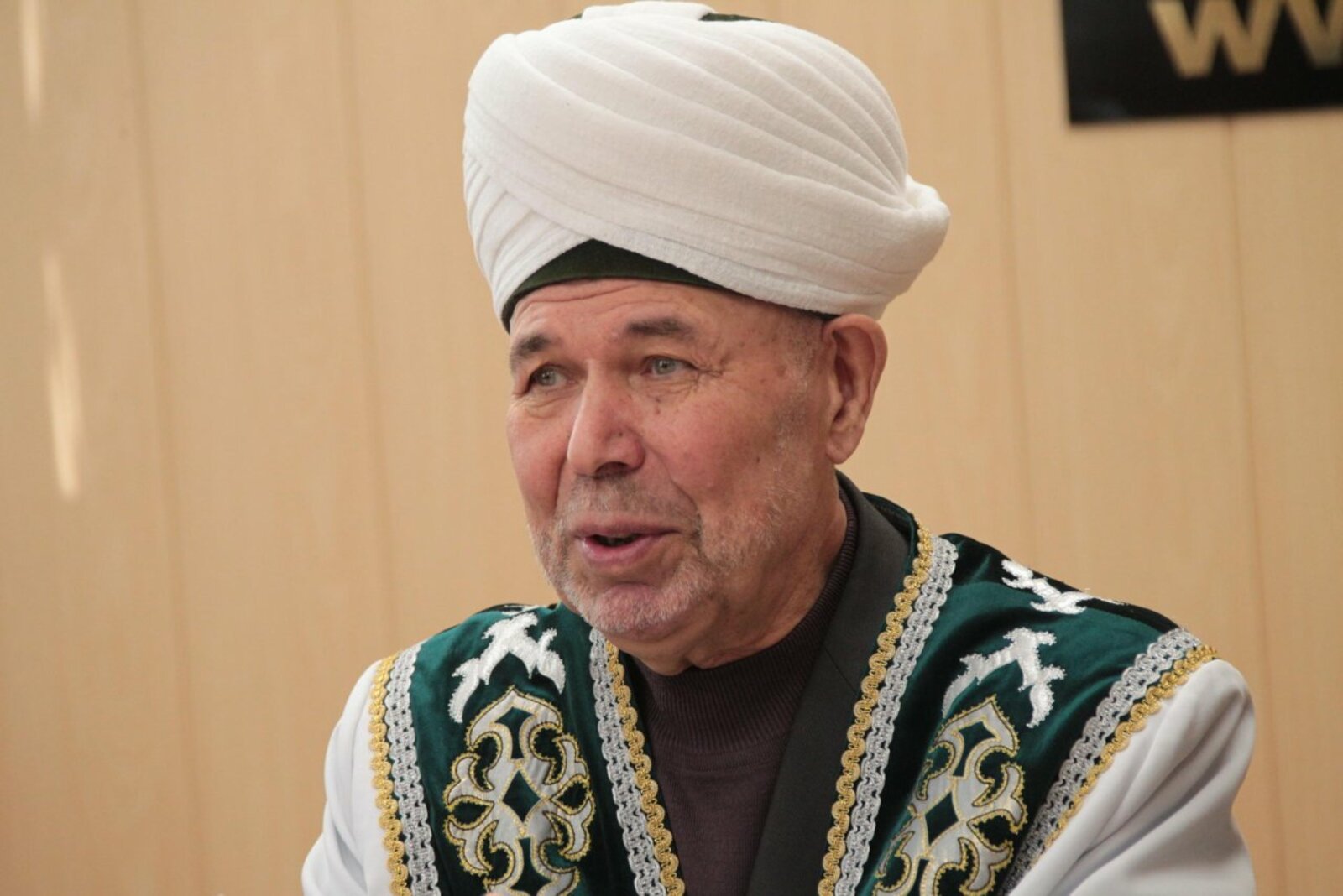 Олег Яровиков