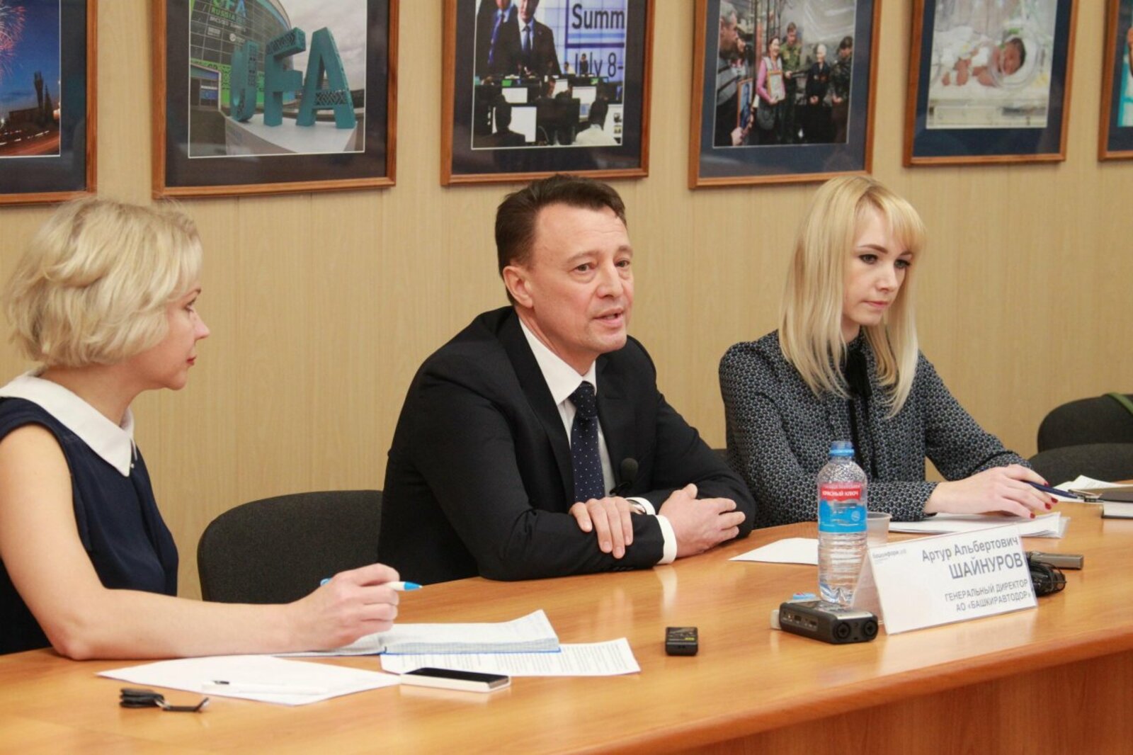 Олег Яровиков
