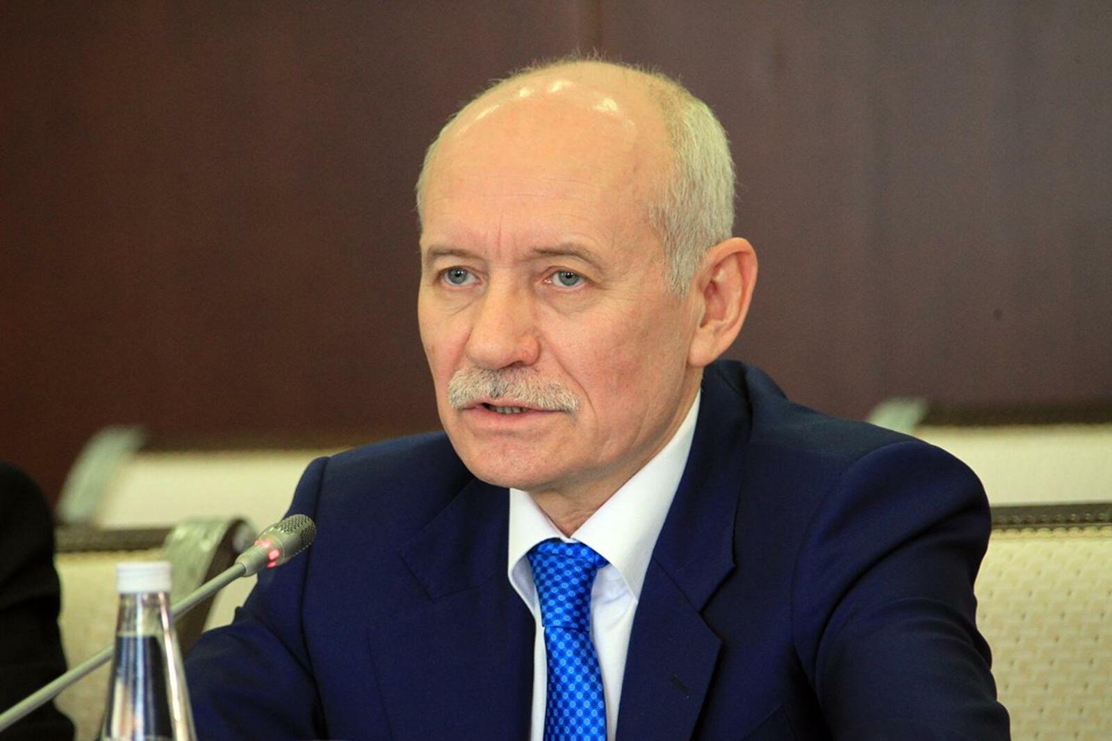 Олег Яровиков