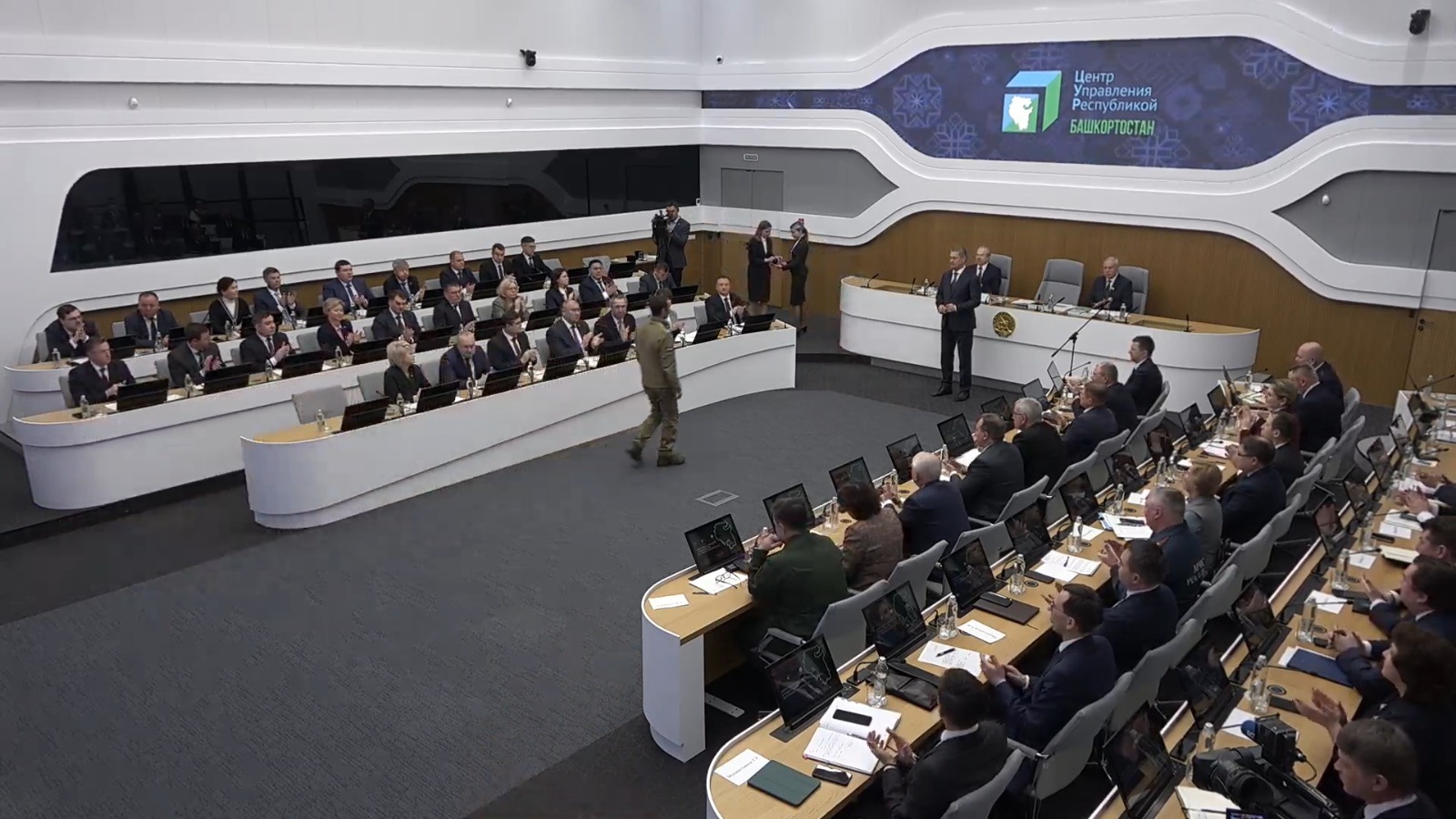 скриншот трансляции