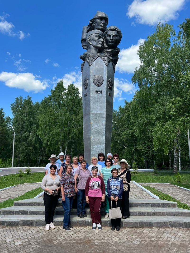 В рамках проекта «Башкирское долголетие» пенсионеры Давлекановского района РБ совершили экскурсии