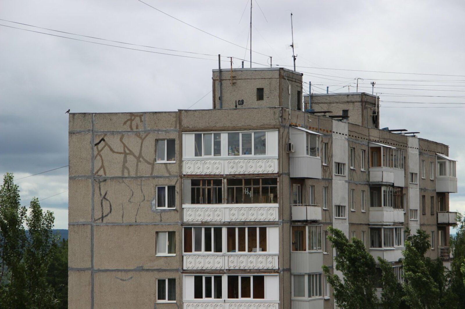 автор