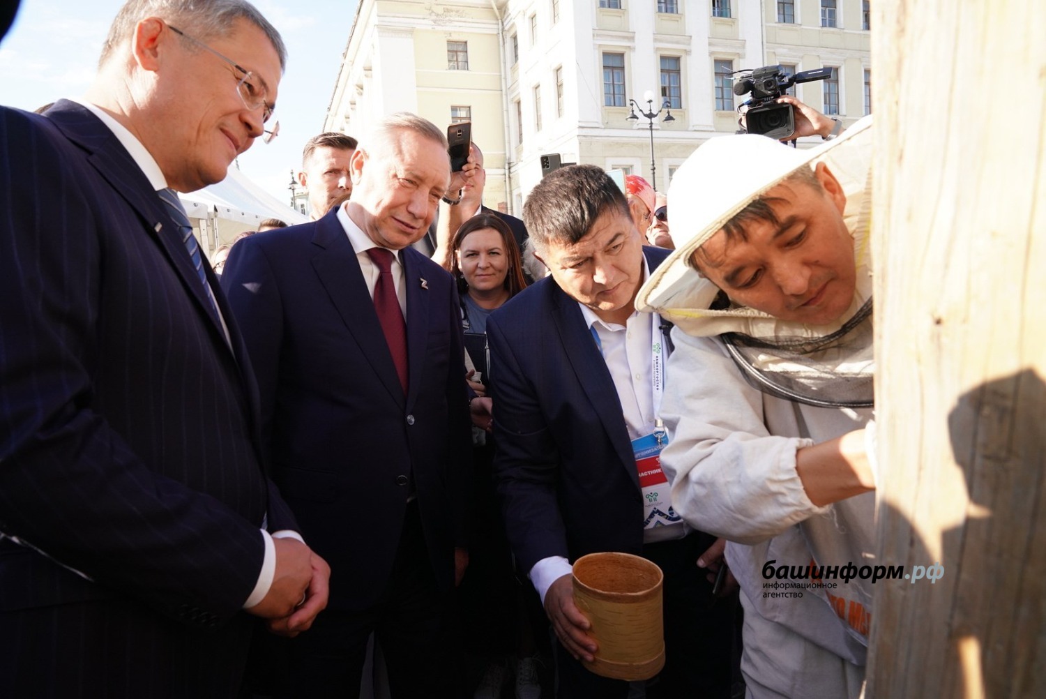 Олег Яровиков