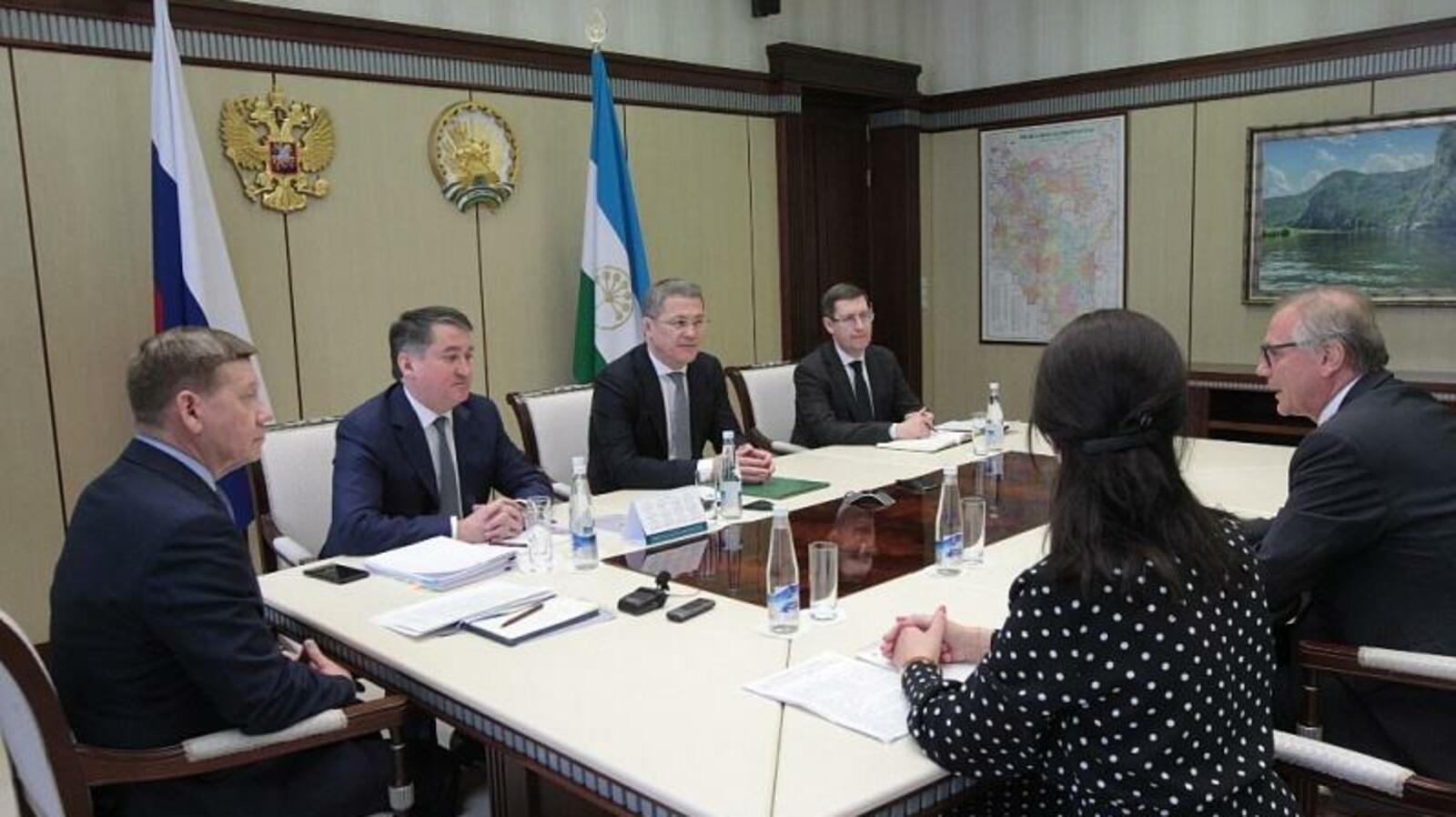 Олег Яровиков