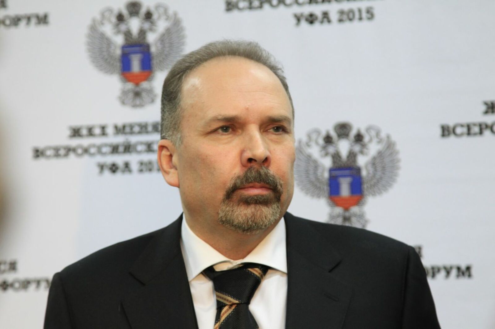 Олег Яровиков