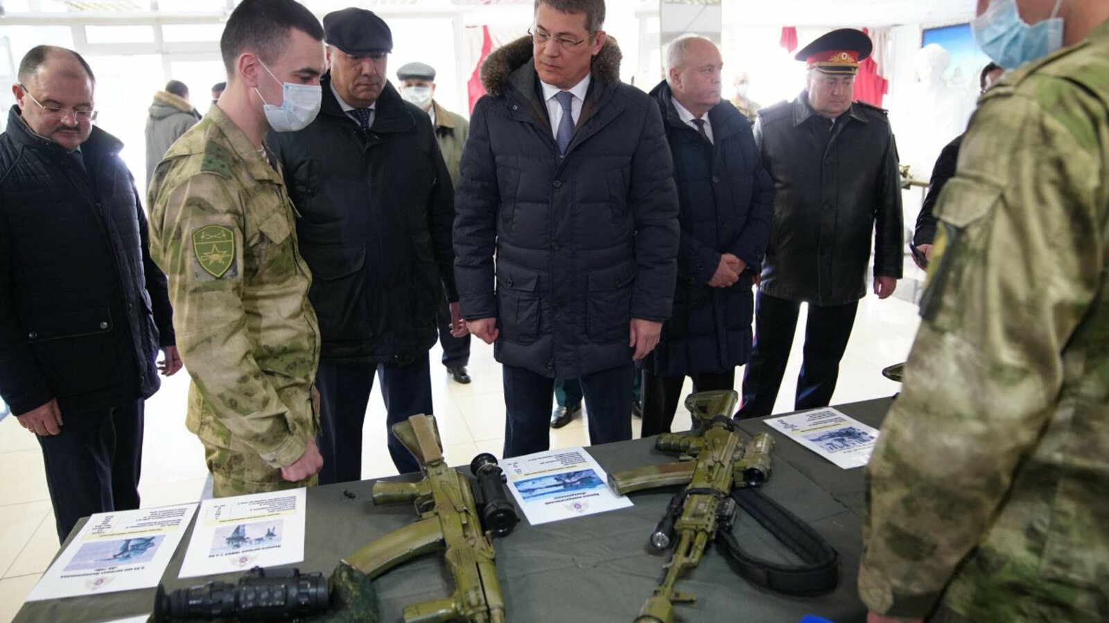 Олег Яровиков