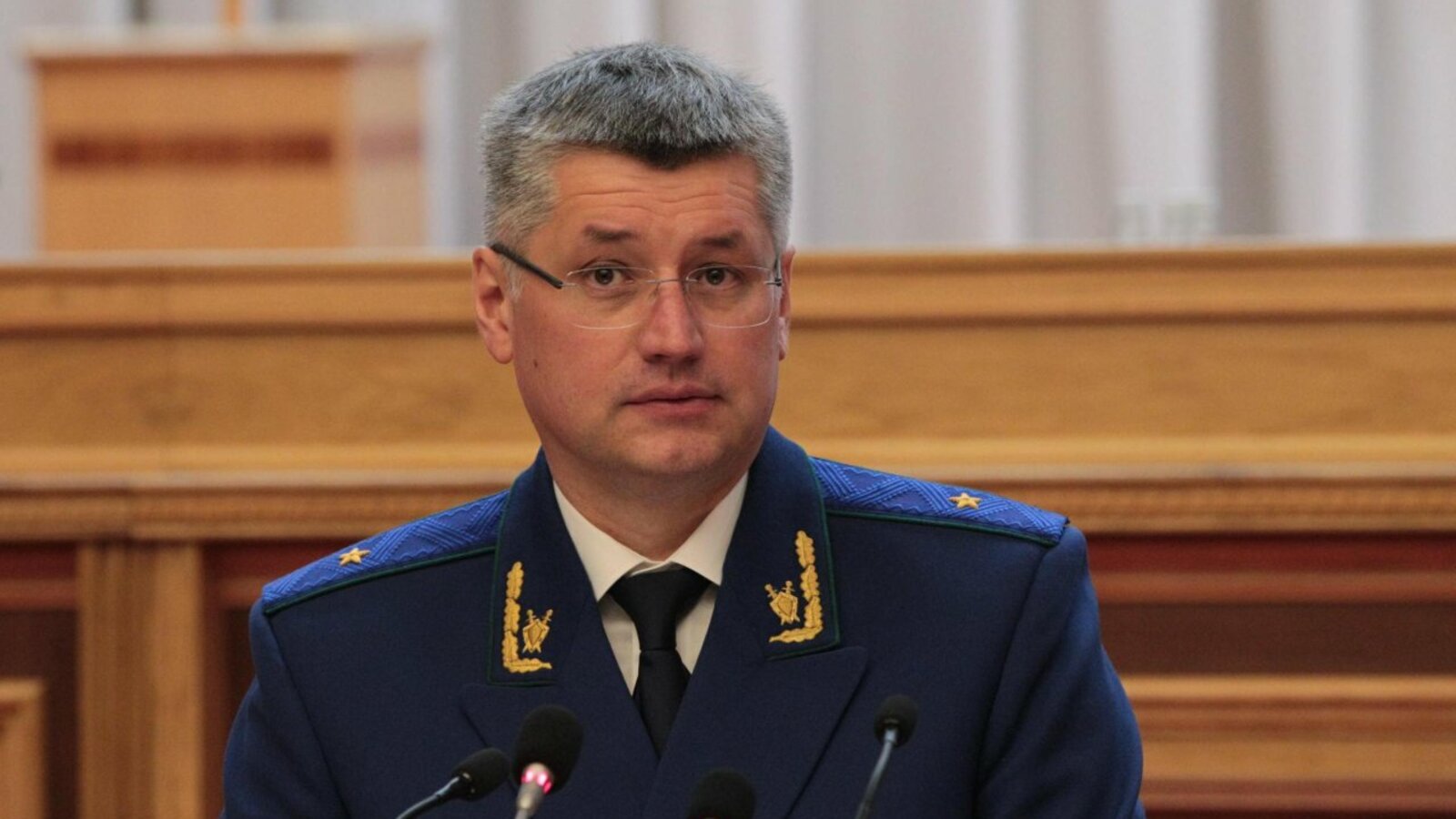 Олег Яровиков