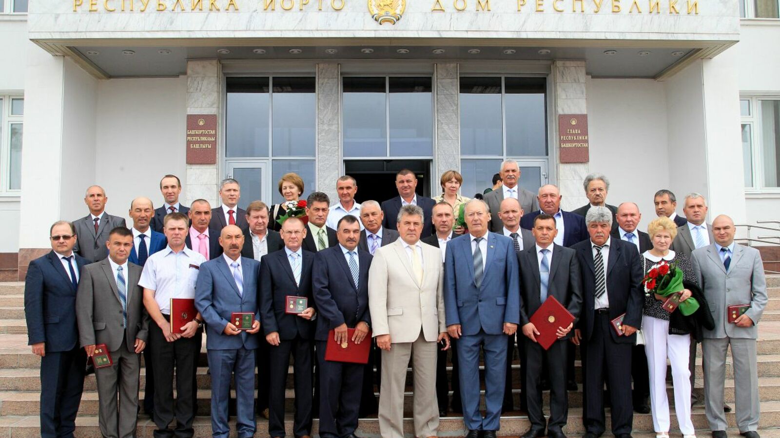 Олег Яровиков