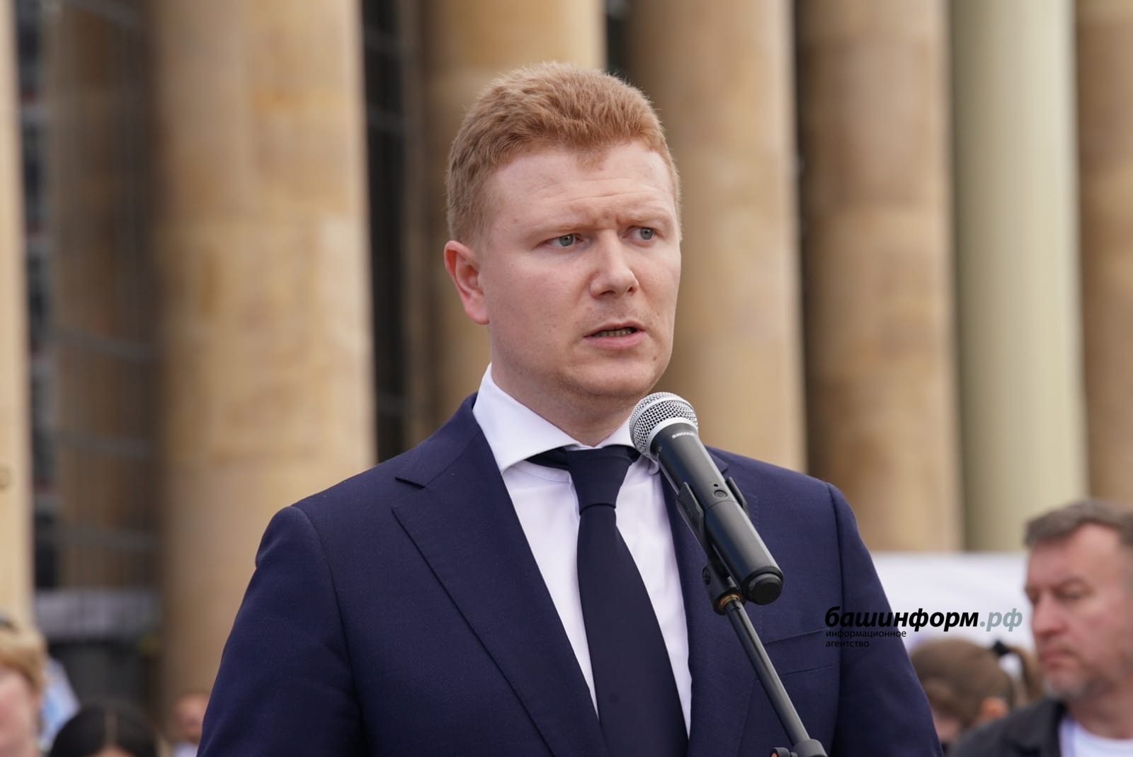 Олег Яровиков