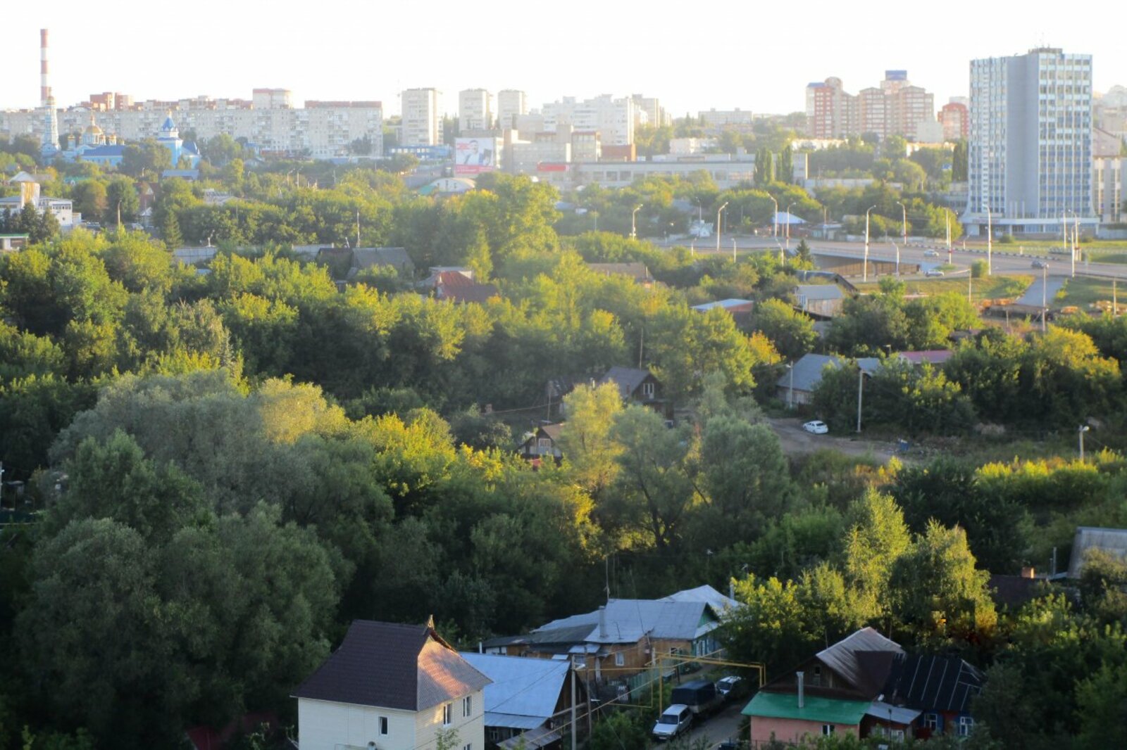 автор
