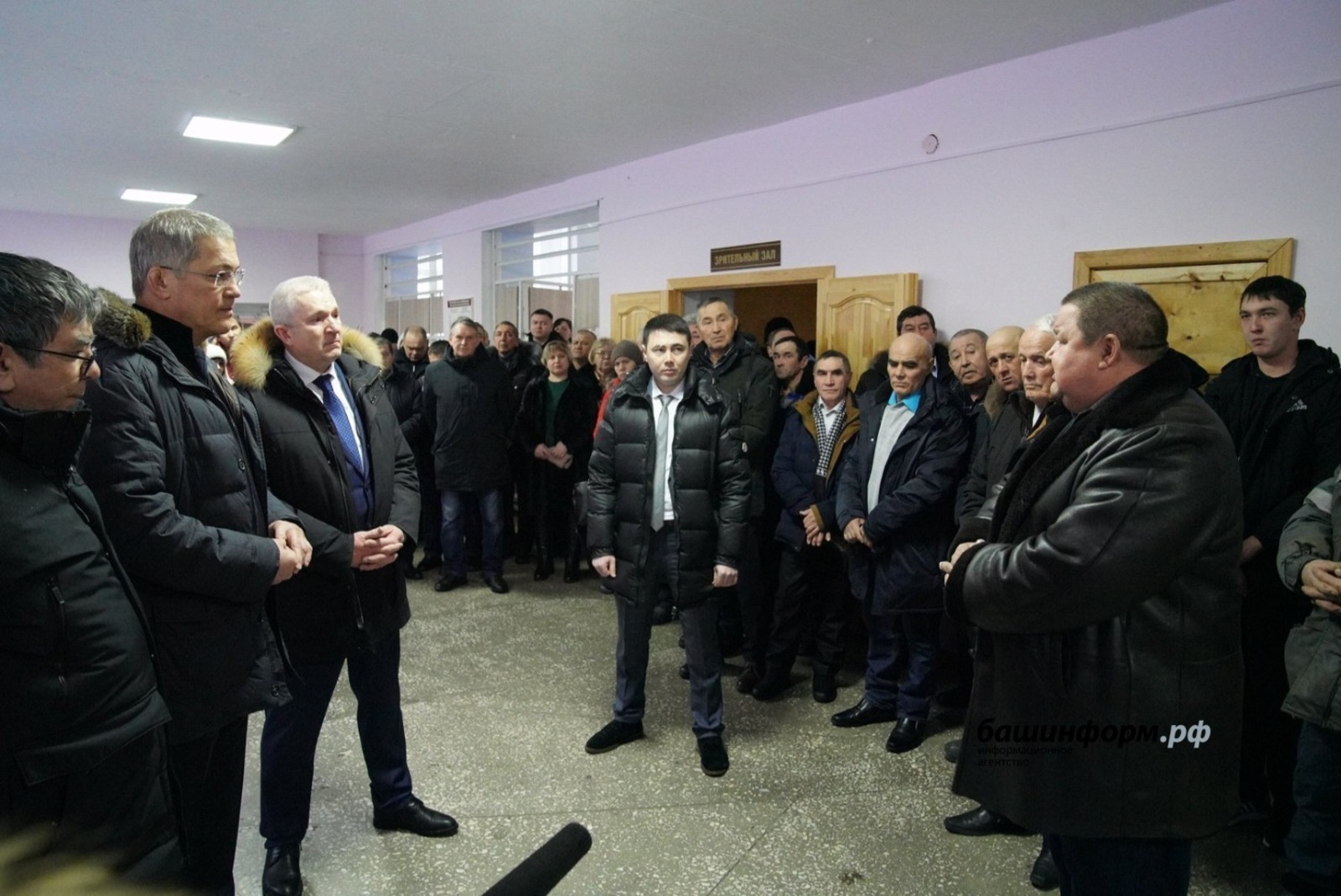 Олег Яровиков
