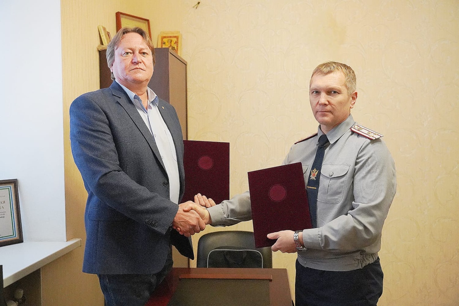 соцсети Олега Галина