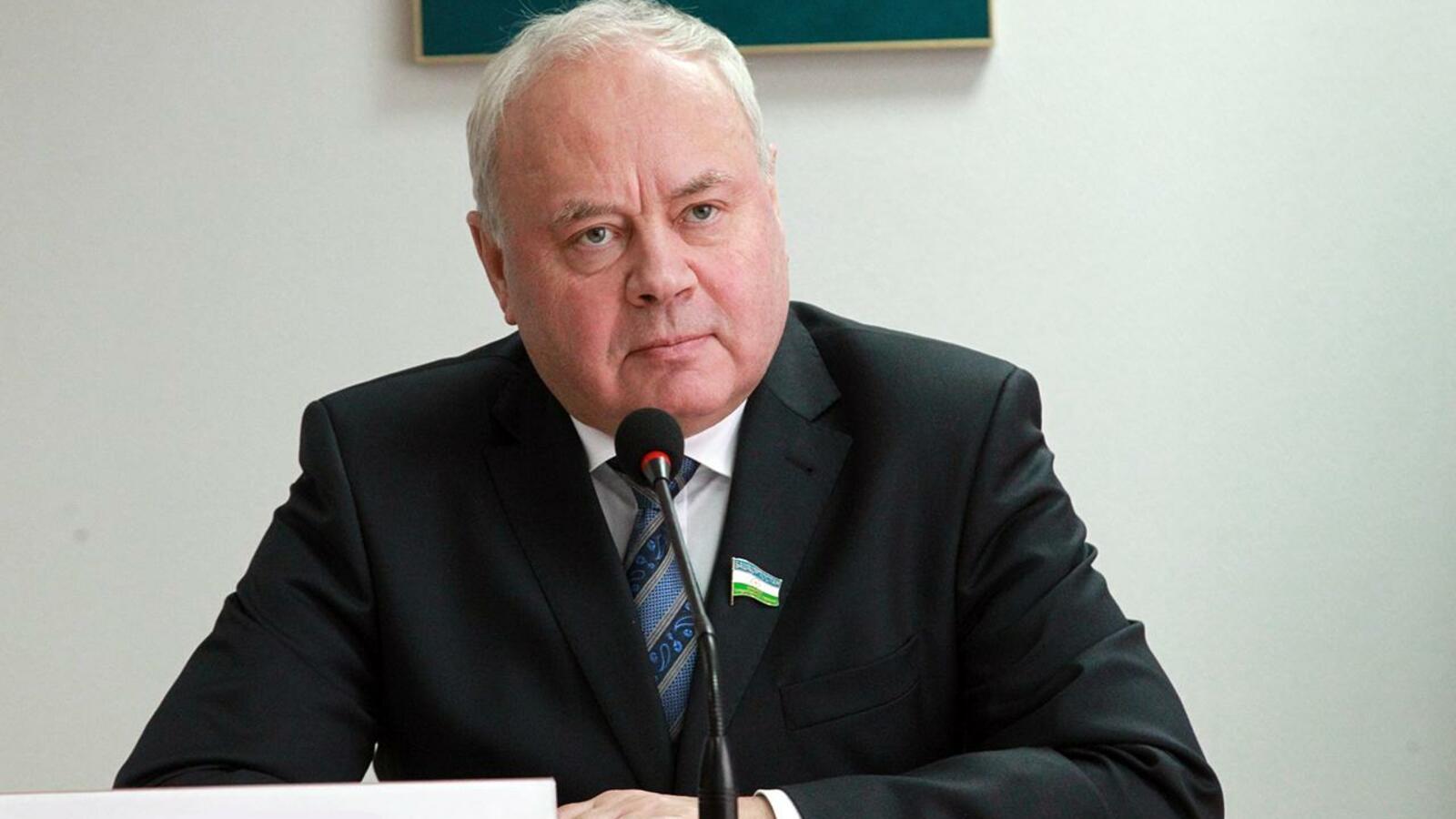 Олег Яровиков