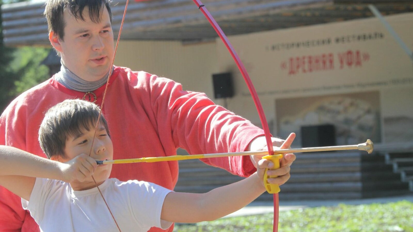 Олег Яровиков