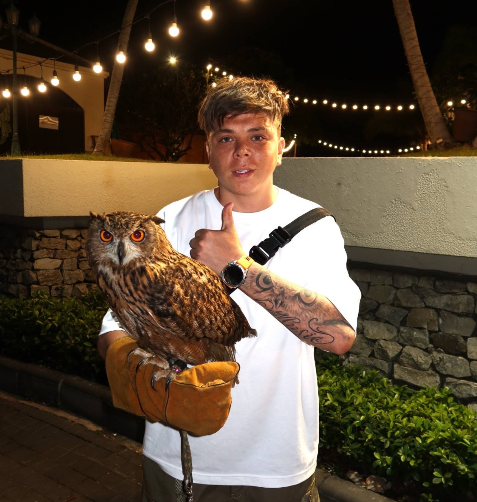 Элвин Грей соцсети