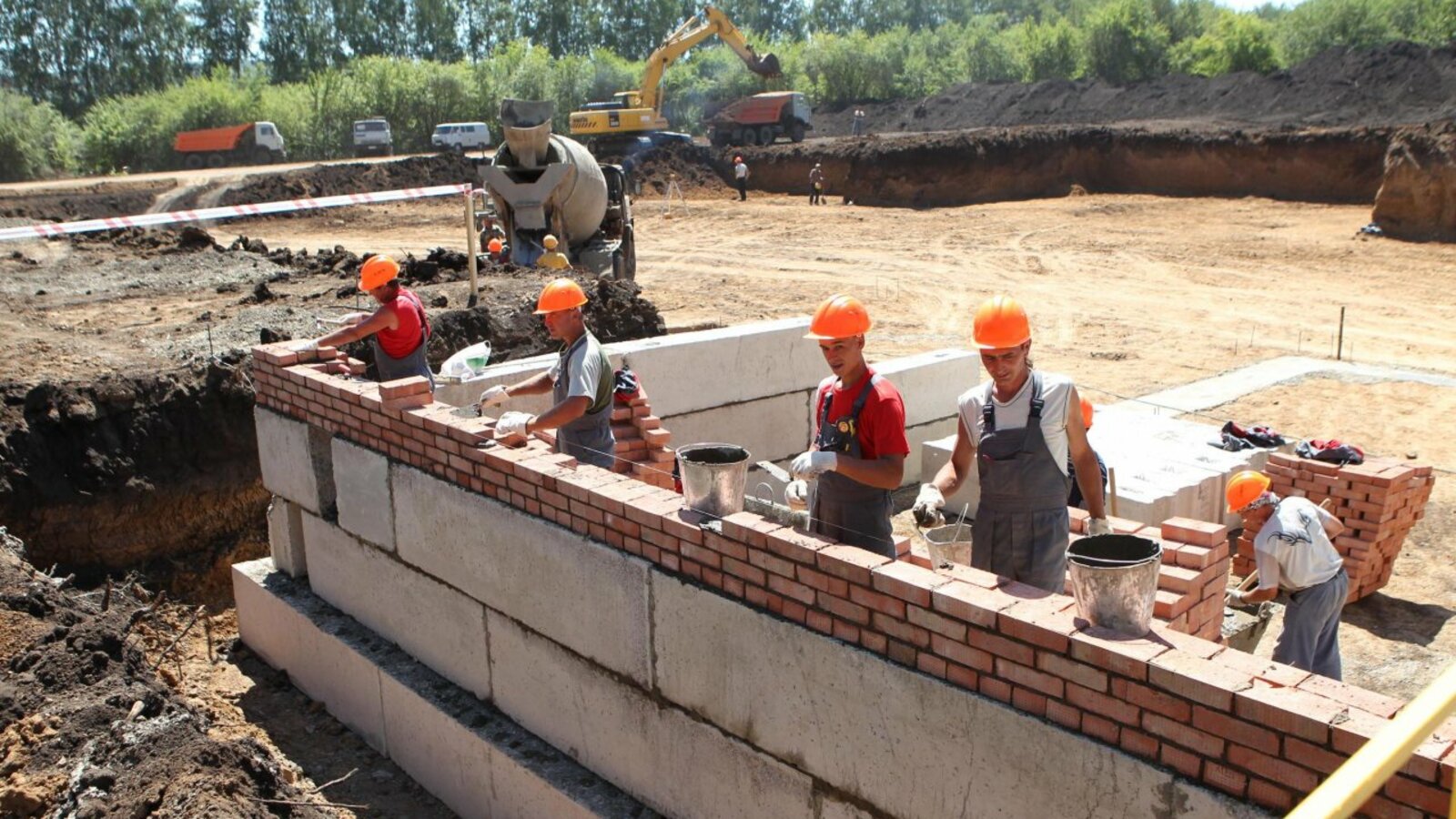 Олег Яровиков