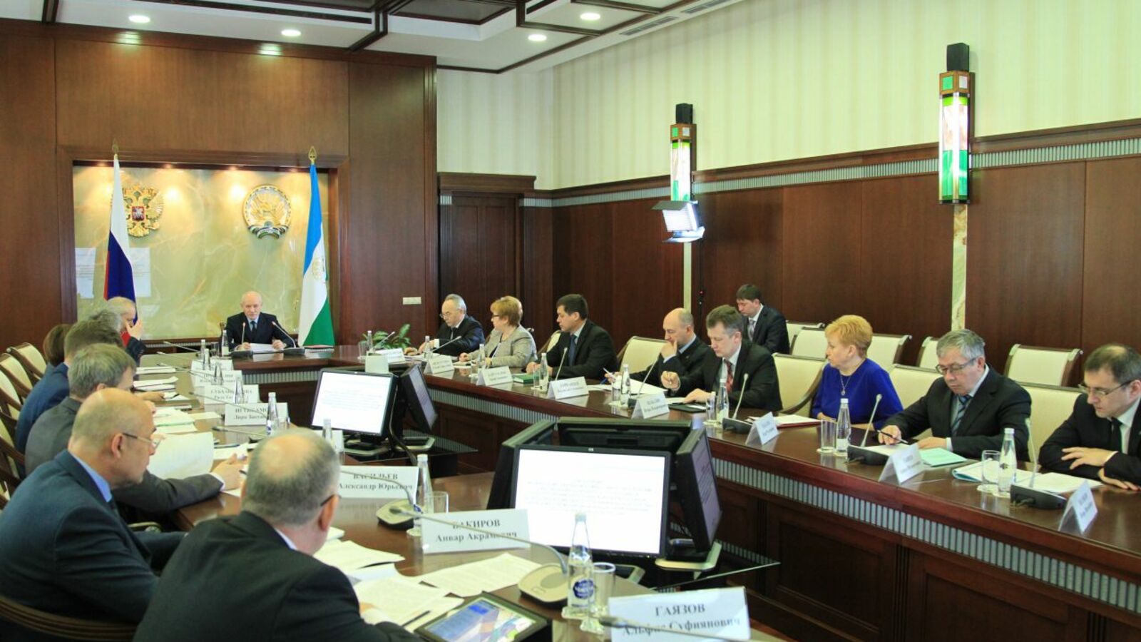 Олег Яровиков