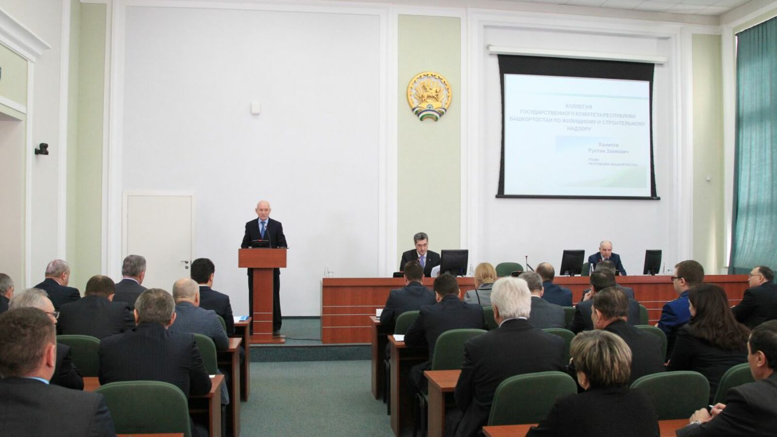 Олег Яровиков