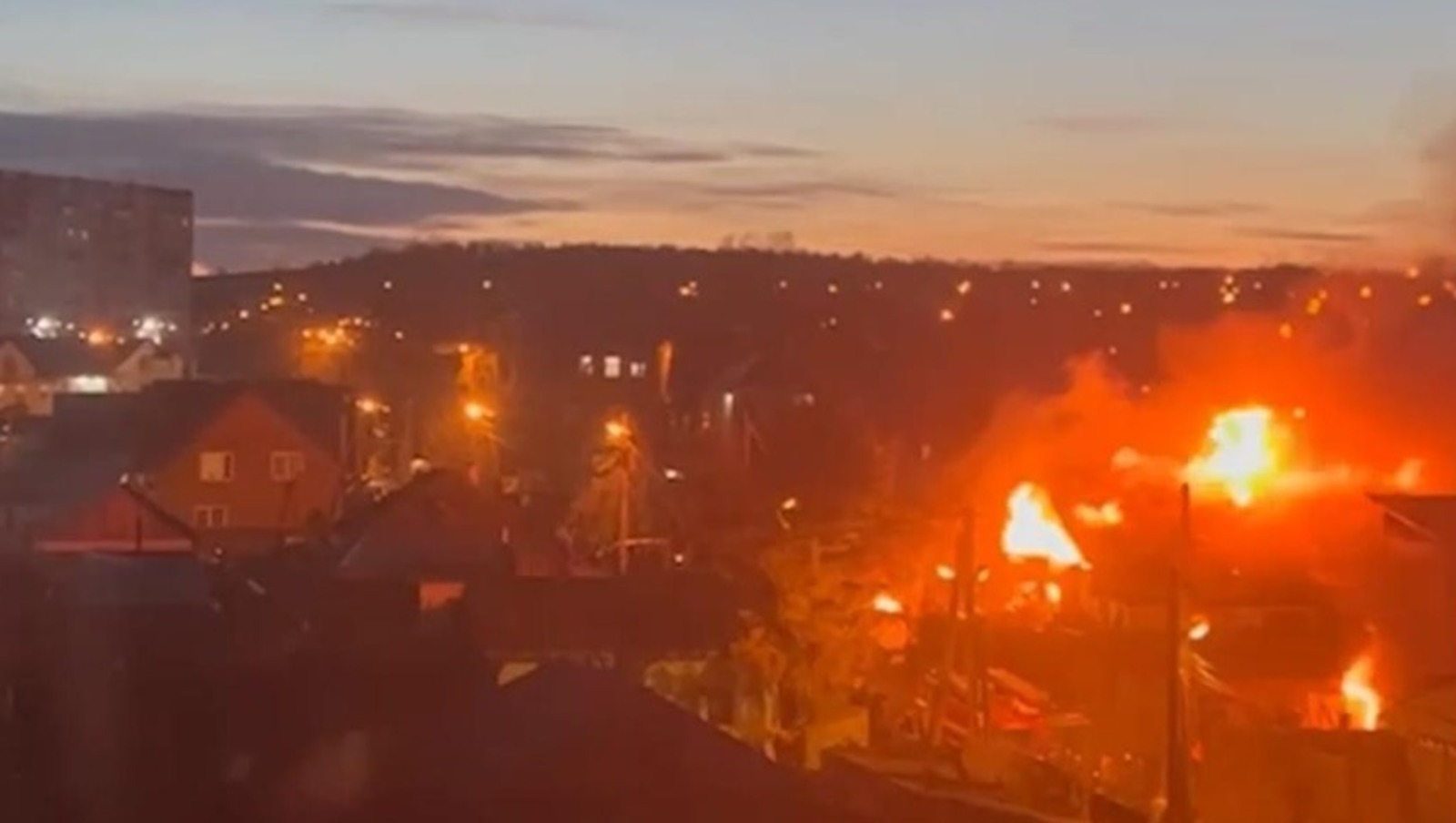 В Иркутске потерпел крушение военный самолет