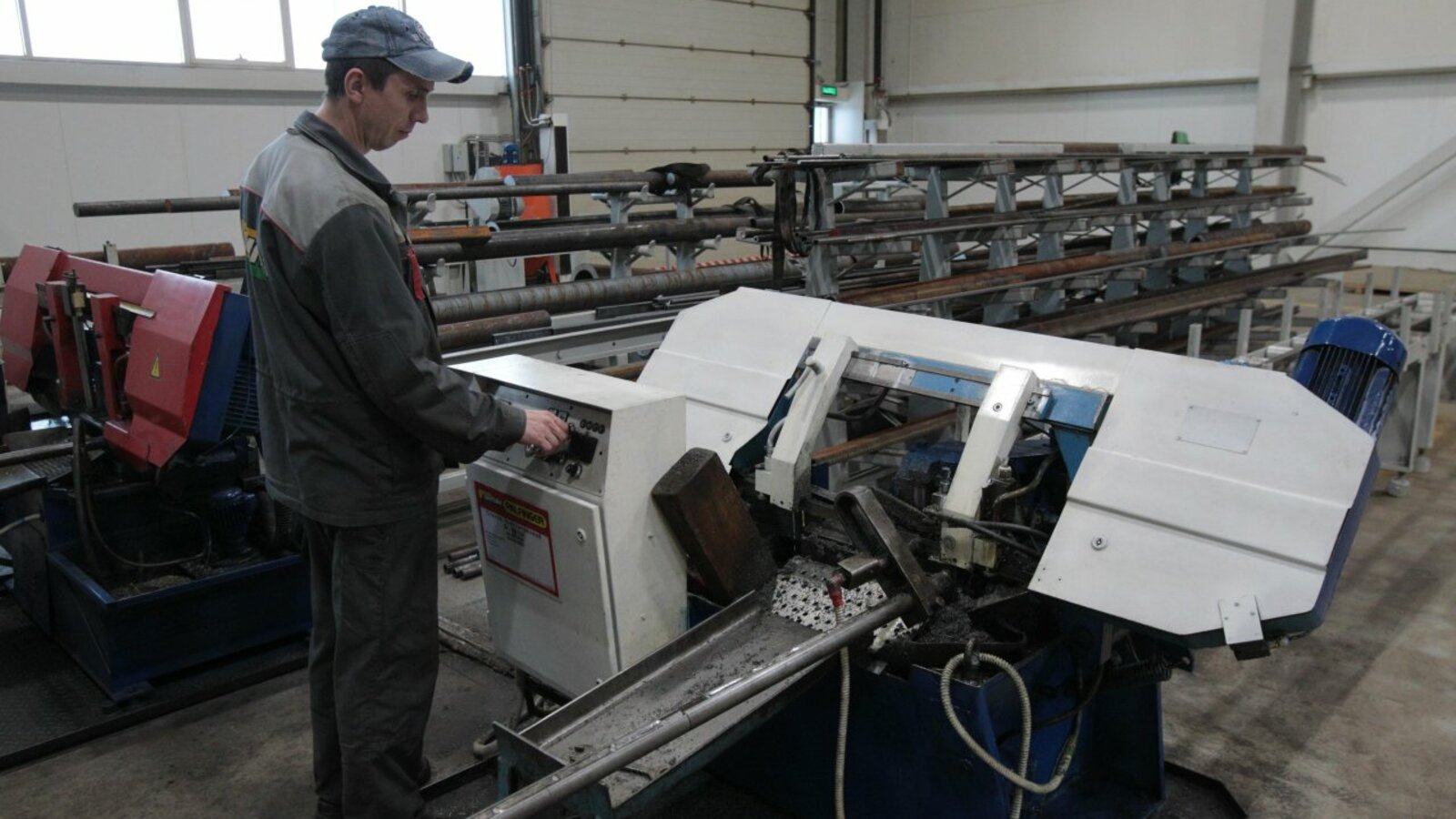 Олег Яровиков