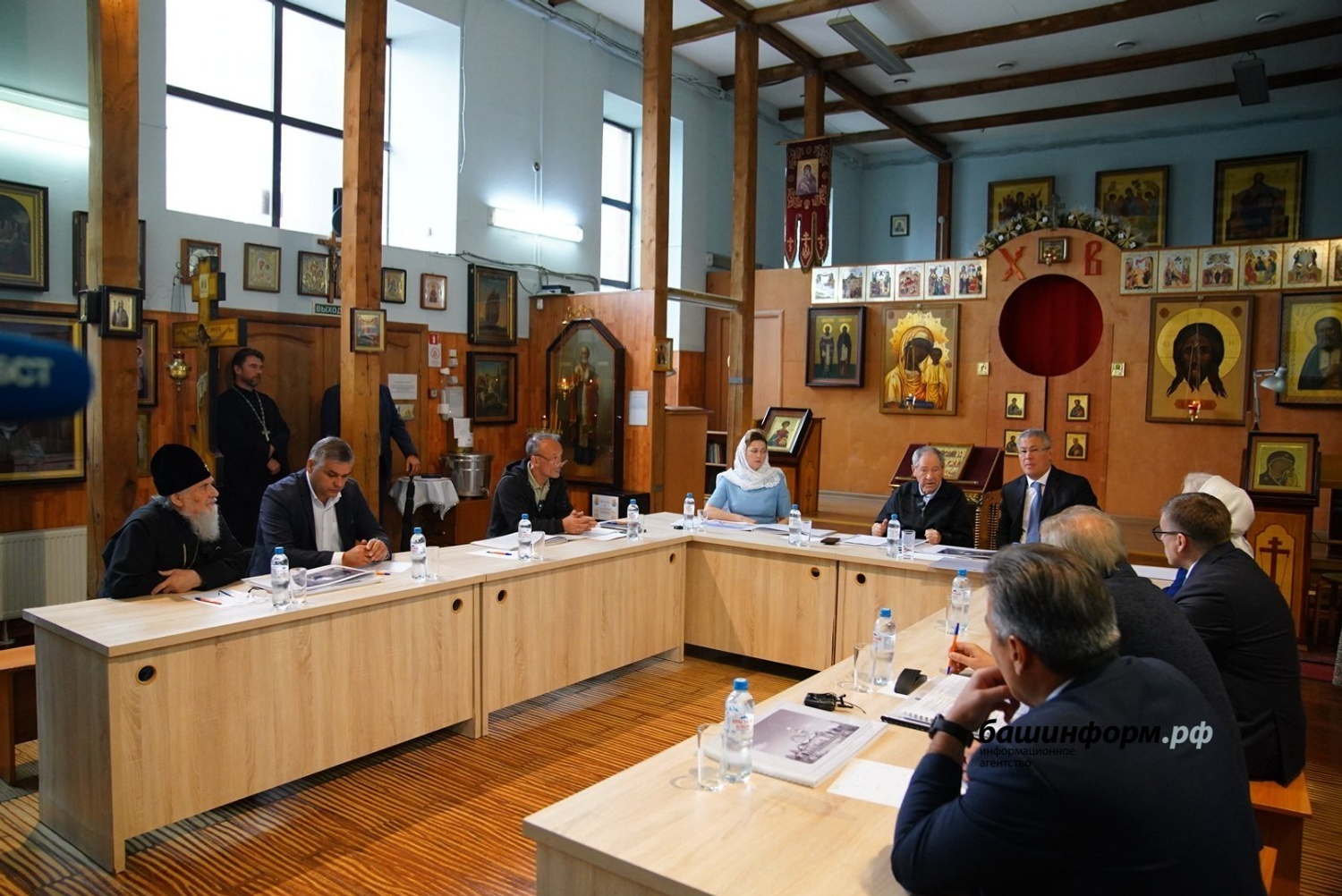 Олег Яровиков