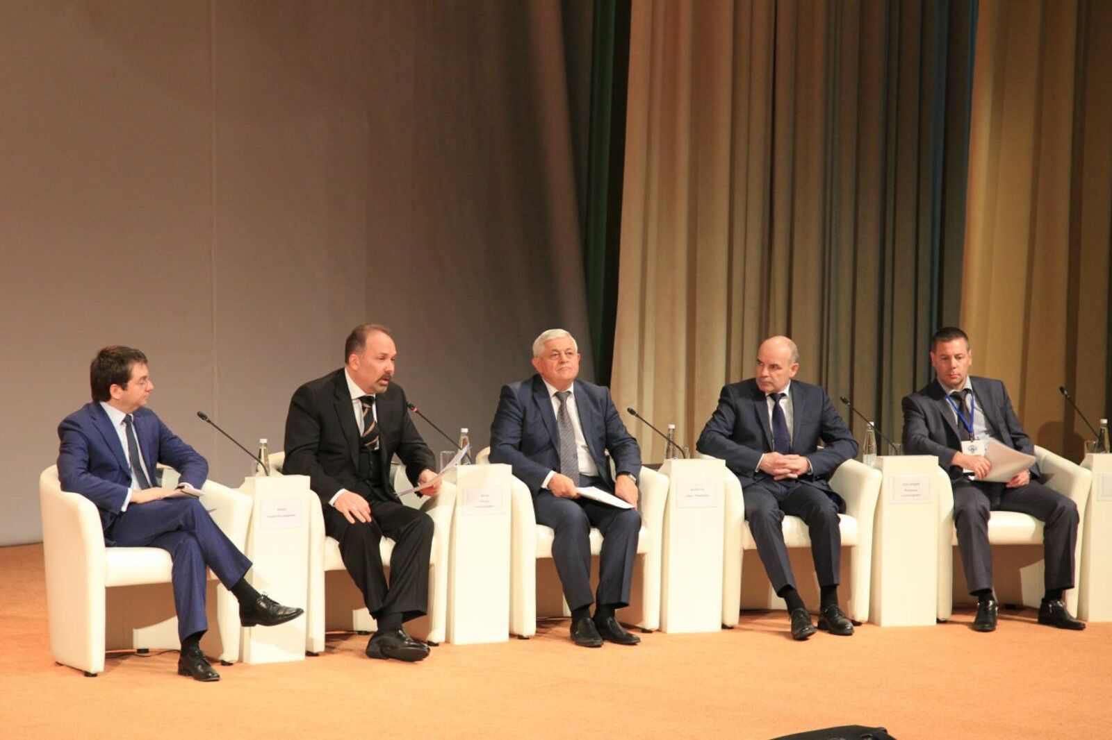 Олег Яровиков