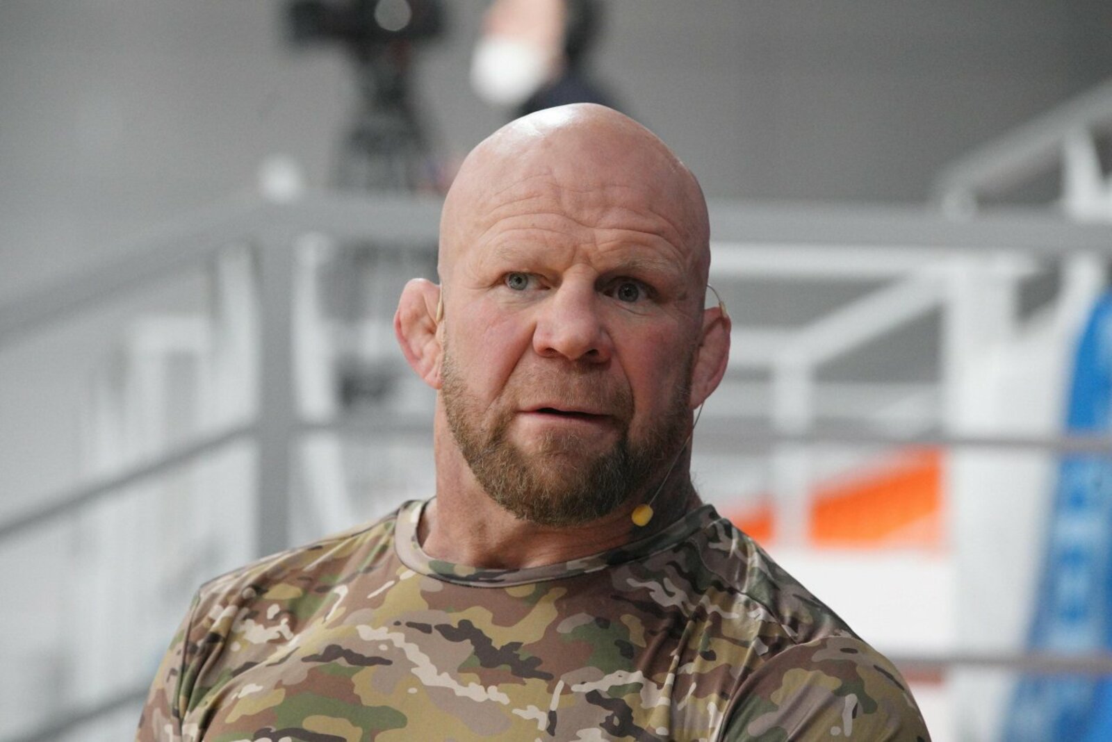 Олег Яровиков