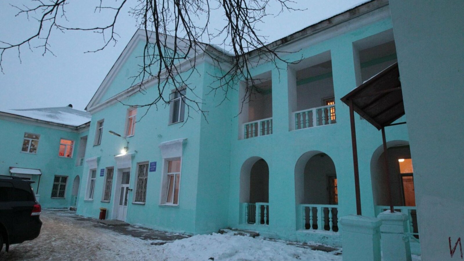 Олег Яровиков