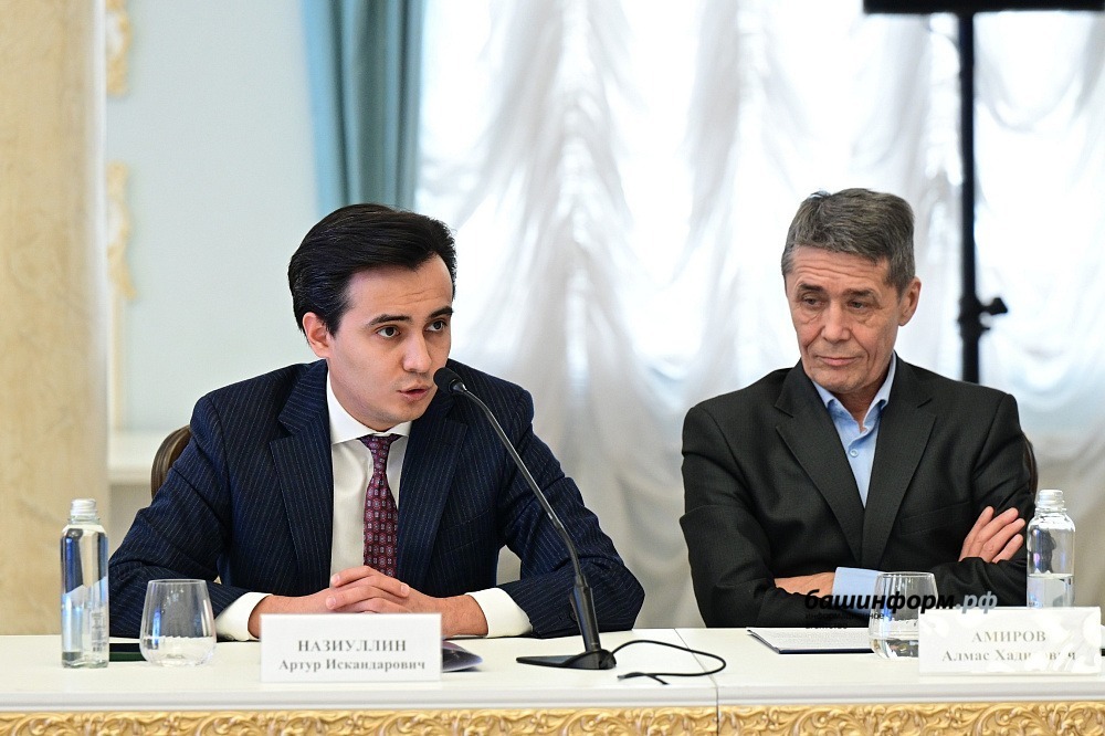 Олег Яровиков, Азат Мухамедьянов пресс-служба главы Башкортостана