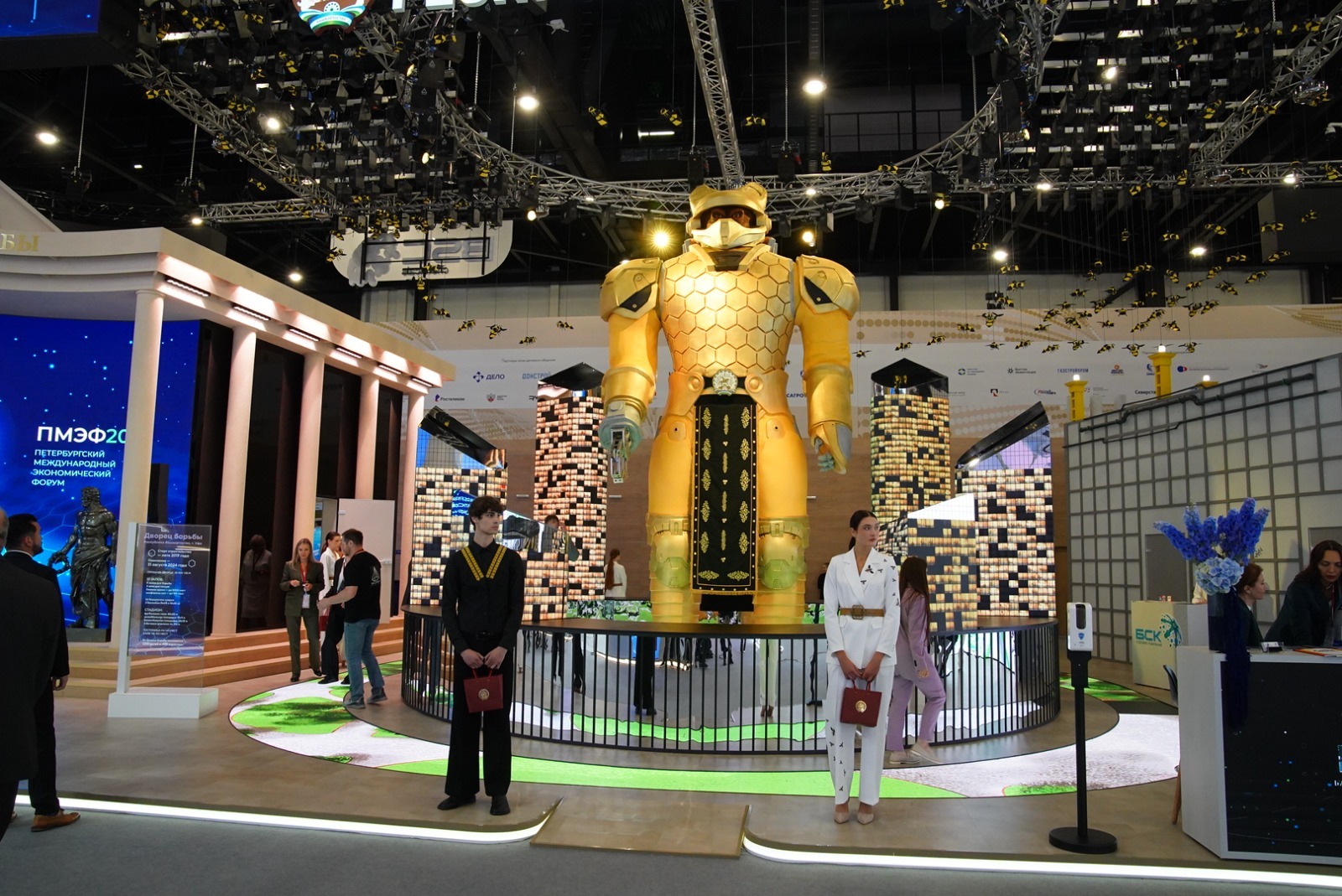 Олег Яровиков