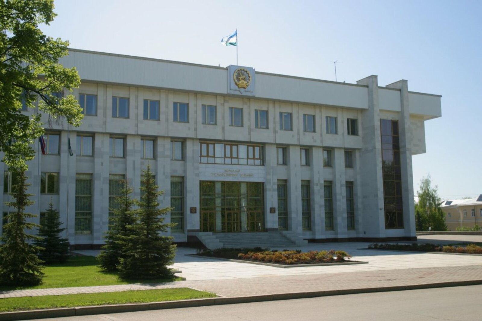 Олег Яровиков