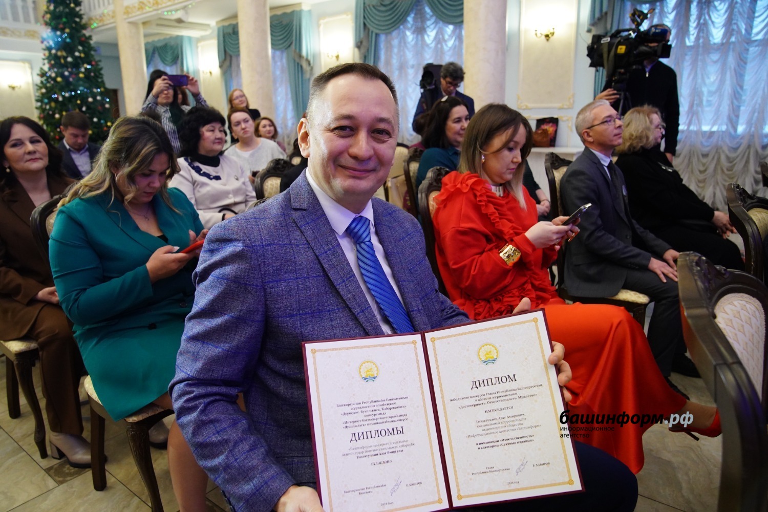 Олег Яровиков