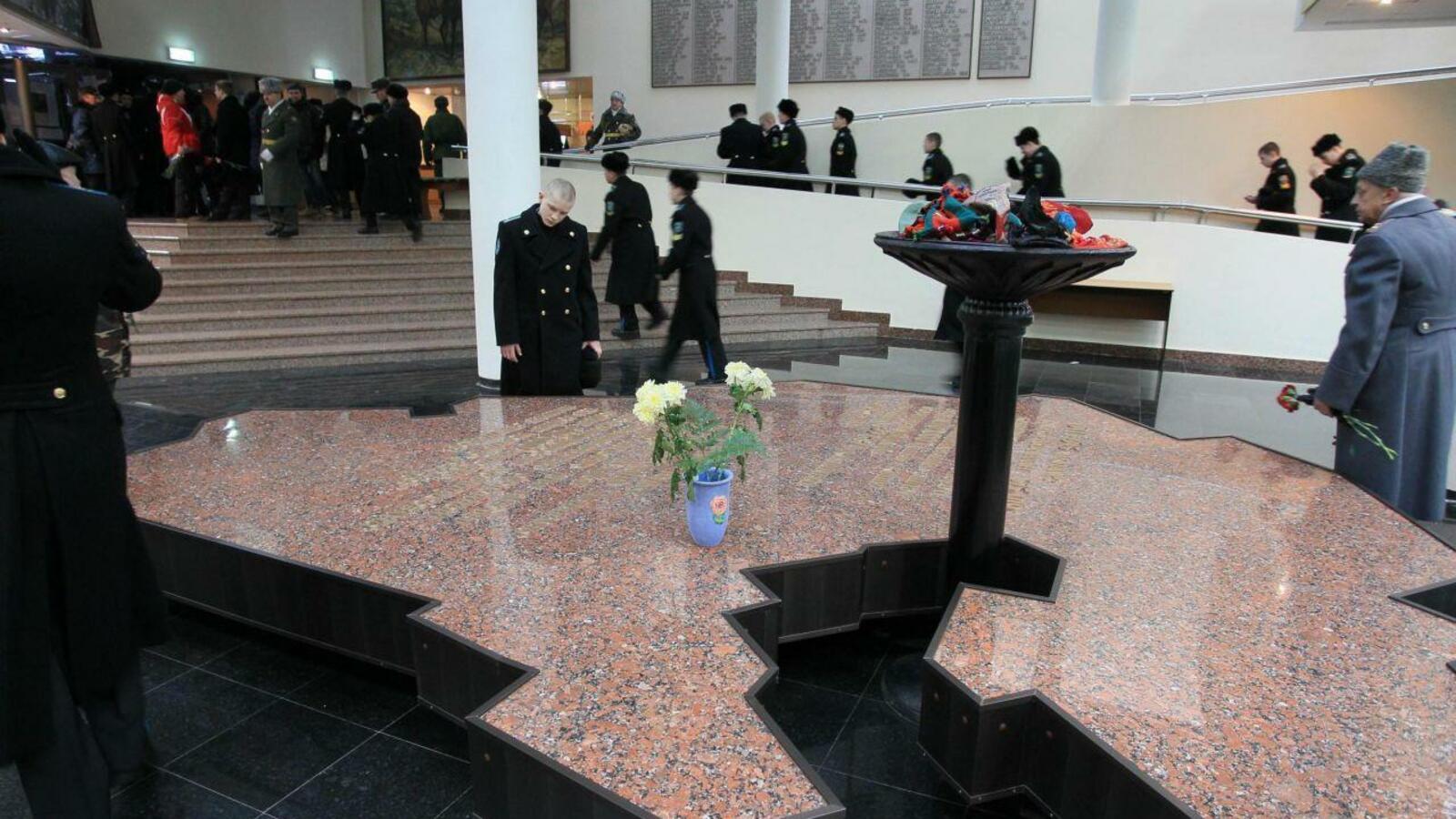 Олег Яровиков