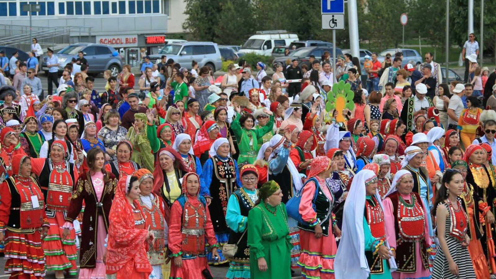 Олег Яровиков