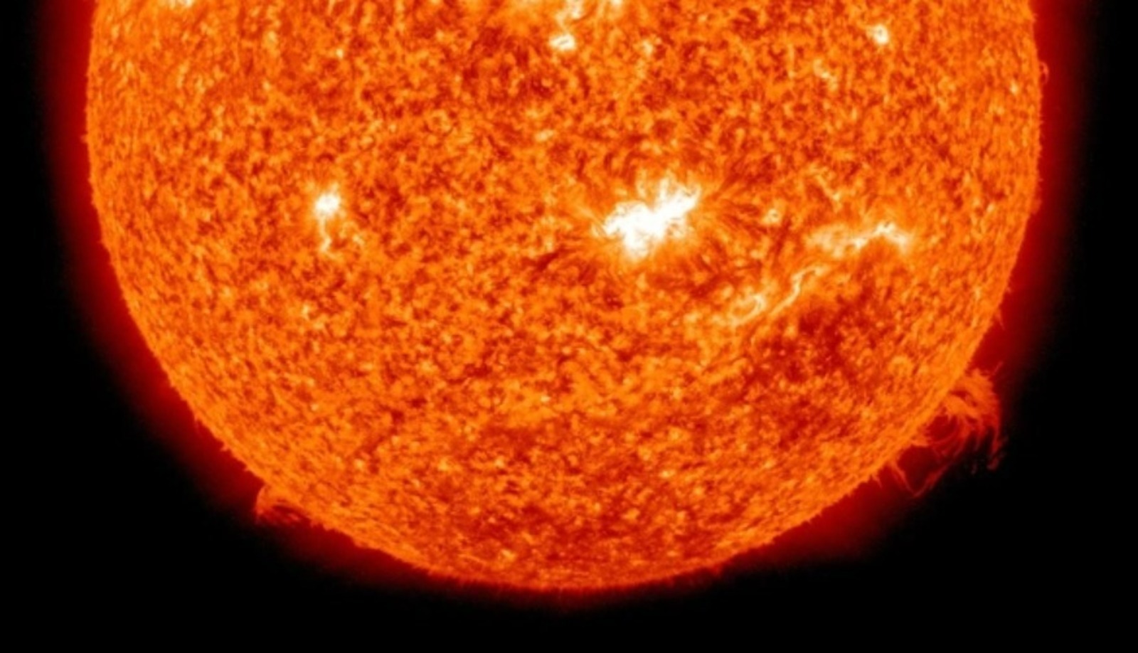 NASA / Solar Dynamics Observatory / Getty Images