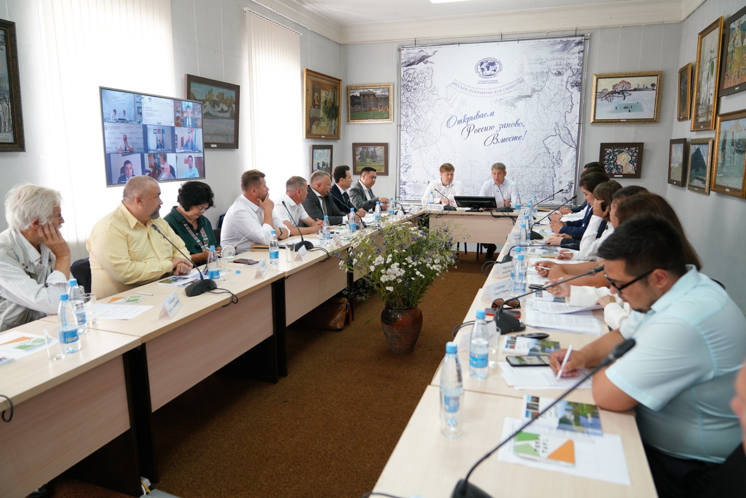 Олег Яровиков