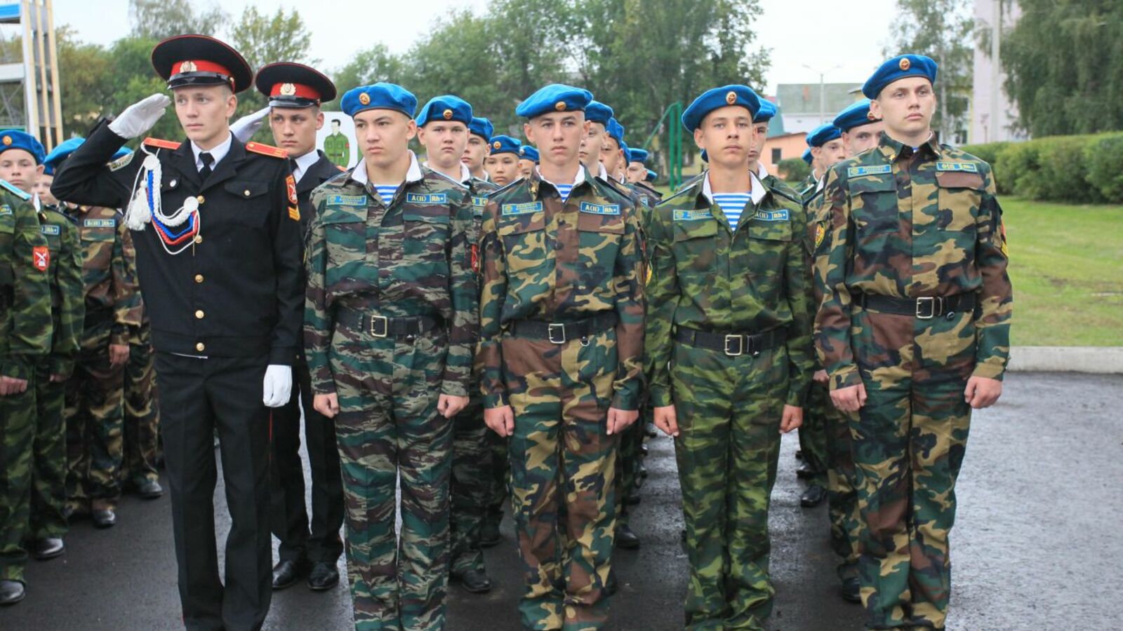 Олег Яровиков