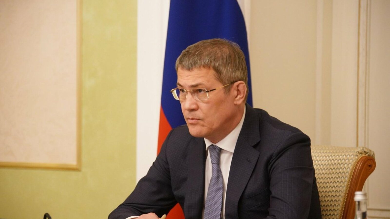 Олег Яровиков