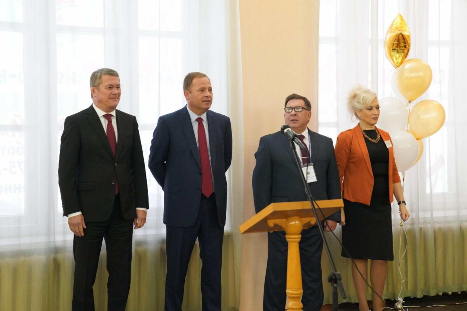Олег Яровиков