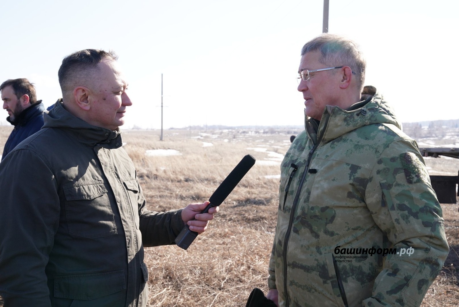 Олег Яровиков