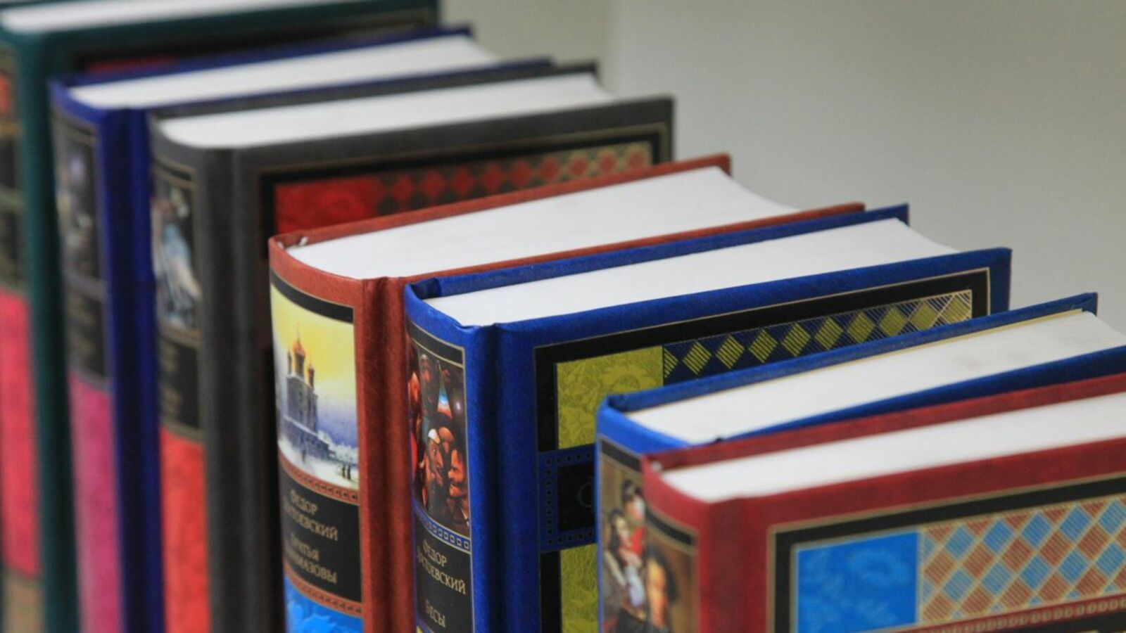 Олег Яровиков