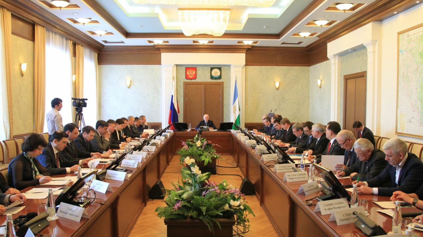 Олег Яровиков