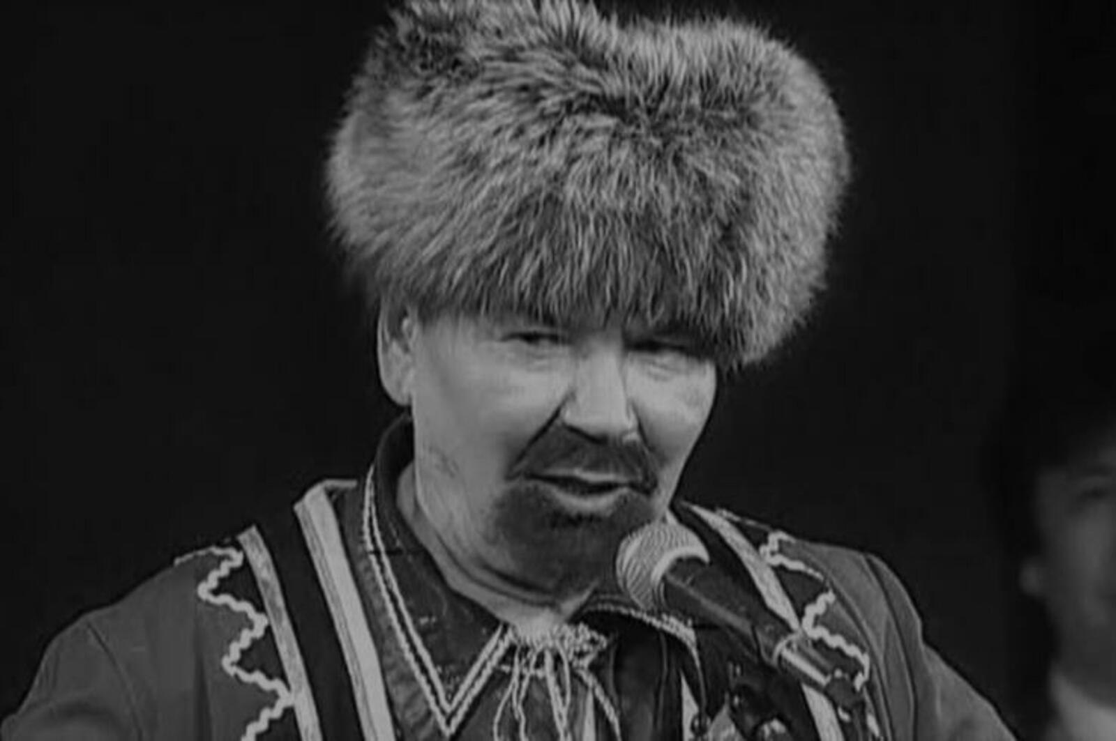 БСТ