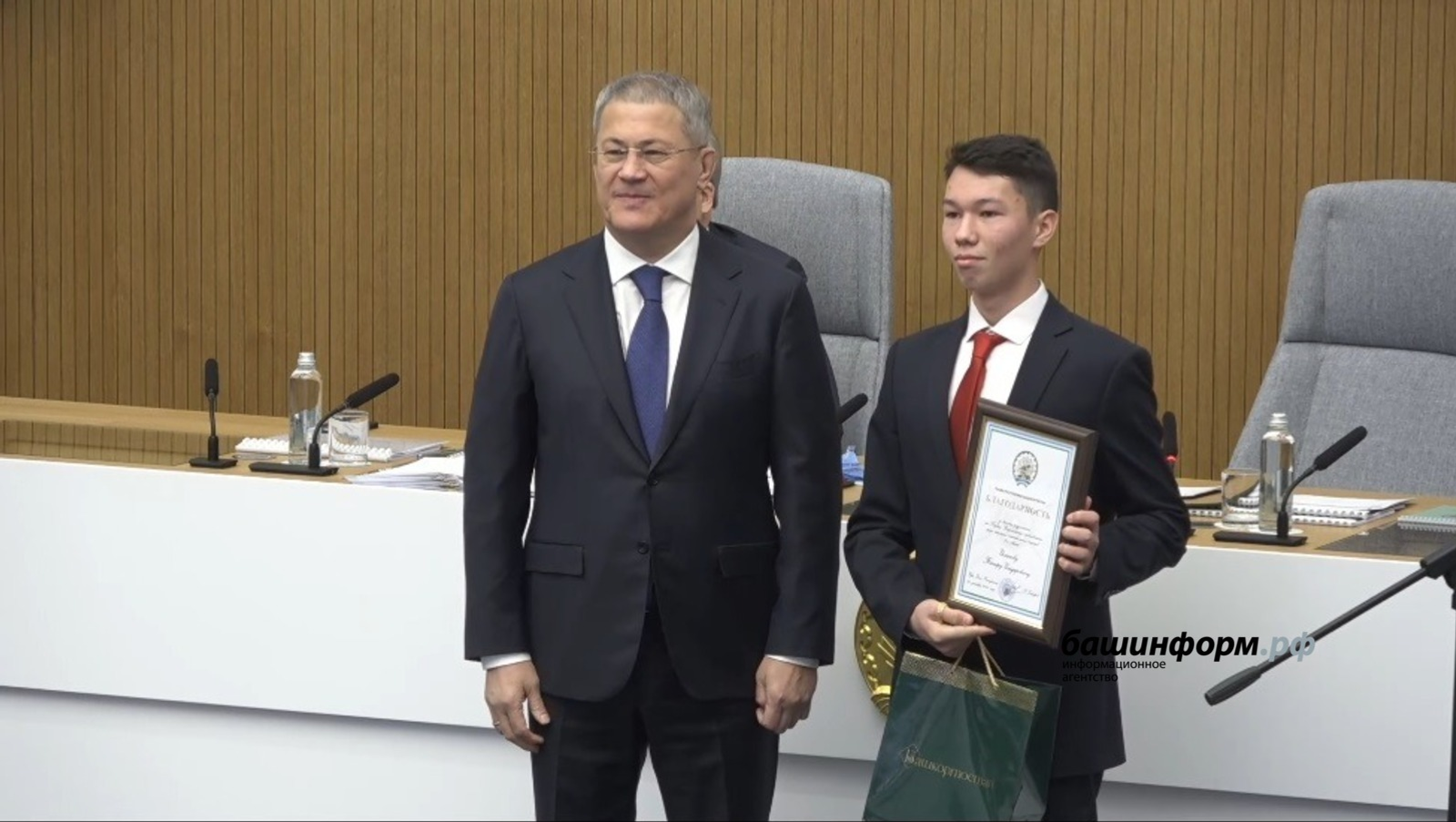 трансляциянан скриншот