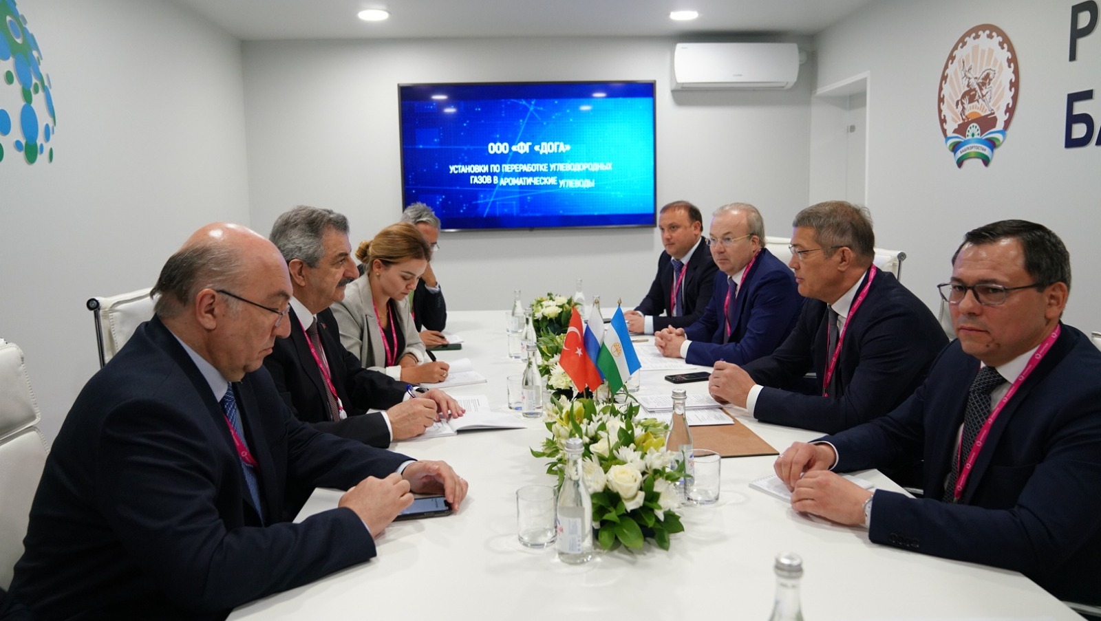 Олег Яровиков